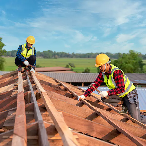 Why Norman, OK Property Owners Trust Norman Roofing Pro for Garage Roof Replacement?