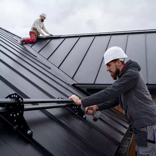 Why Norman Property Owners Choose Norman Roofing Pro for Metal Roof Repair?